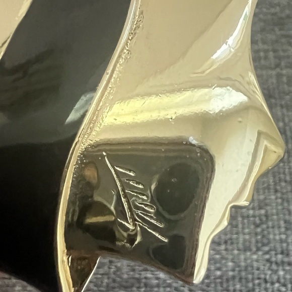 Vintage Gold Tone Black Flapper Lady Head Brooch Pin M J Enterprises Art Deco - Picture 5 of 11